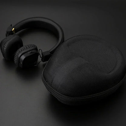 Universal Hard Shell Headphone Travel Case