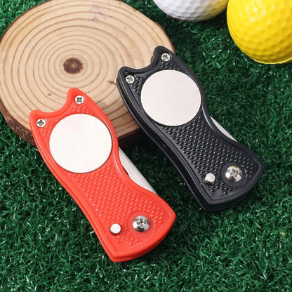 3-in-1 Switchblade Golf Divot Tool